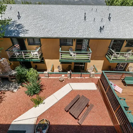Big Bear Lakefront Lodge-3